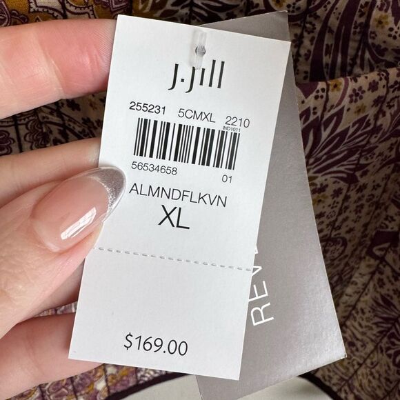 J. Jill Reversible Quilted Jacket in Almond Folklore Vine - Picture 5 of 8